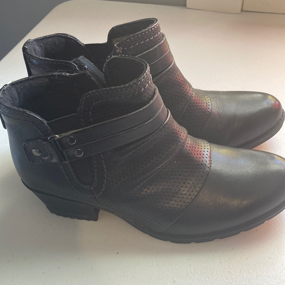 Origin Black Ankle Boots